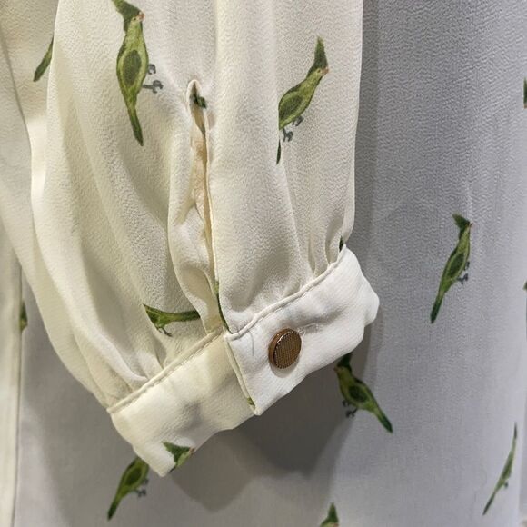𝅺forever21 Sheer Parrot Print Blouse Sz S - Picture 9 of 13